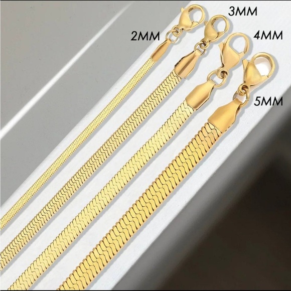 Gold, Silver, and Rose Gold Herringbone Bracelet - Picture 9 of 10